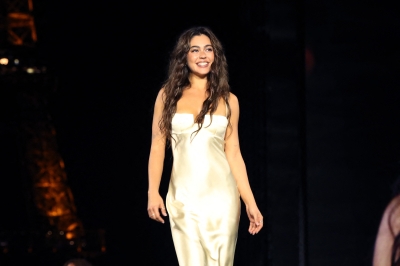 HQ
